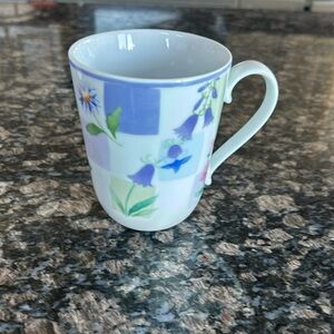 222 FIFTH JOLIE MUG